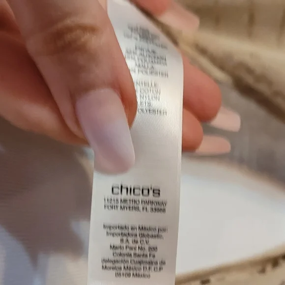 Chicos Khaki Sequin Embellished Lace Vest Cottagecore Women's Size 2 - Picture 7 of 9